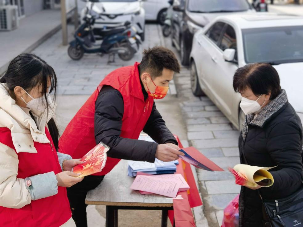 1679648140741072393.jpg 高高.jpg