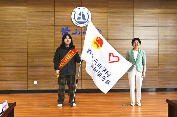 1ab372ca-922c-4e98-90fc-87356624a8b1.jpg