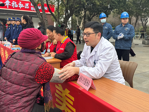 1741676028698064291.png 640 (3).png