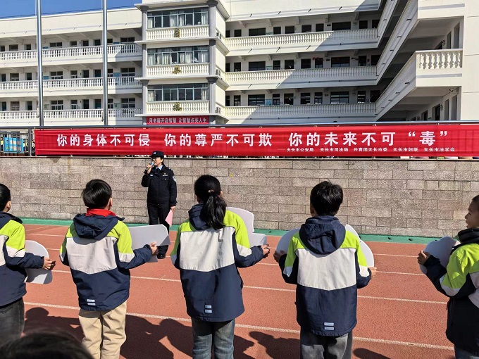 1742344431261028200.jpg 0cb760b66101d40307b047586db5c70.jpg