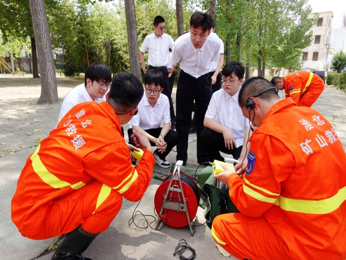 5.“聚东南 青??�团建联盟_?_?.jpg