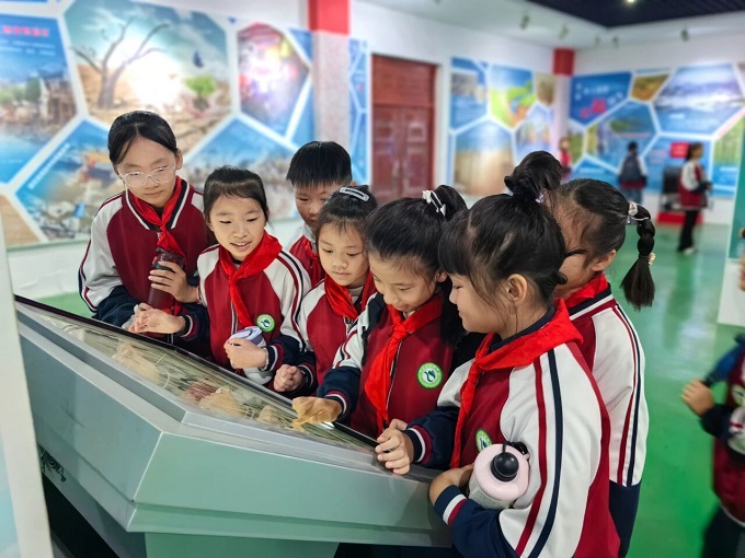 1760920230997051631.jpg 寰?俊鍥剧墖_2025-10-20_082552_326.jpg