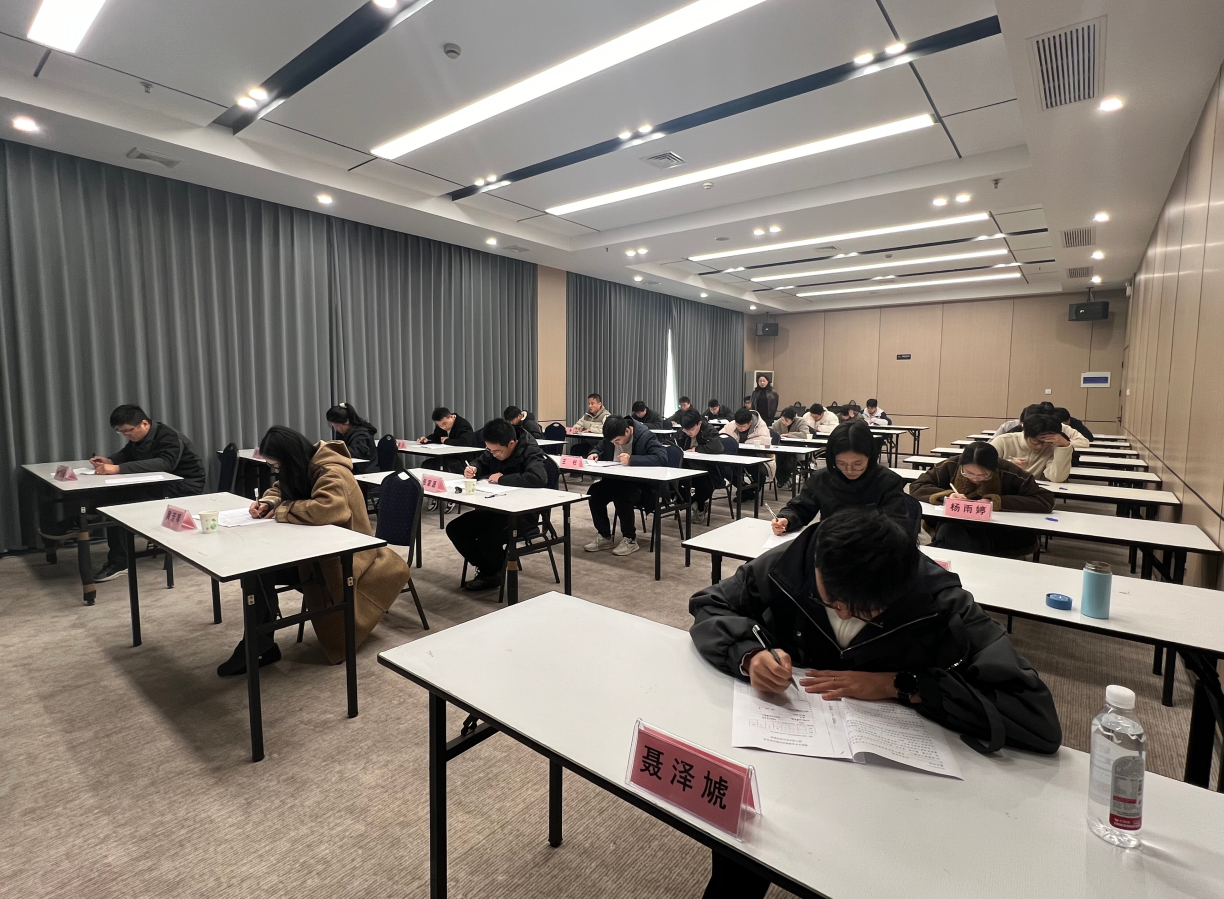 1764579286390015656.png ScreenShot_2025-12-01_165608_079.png